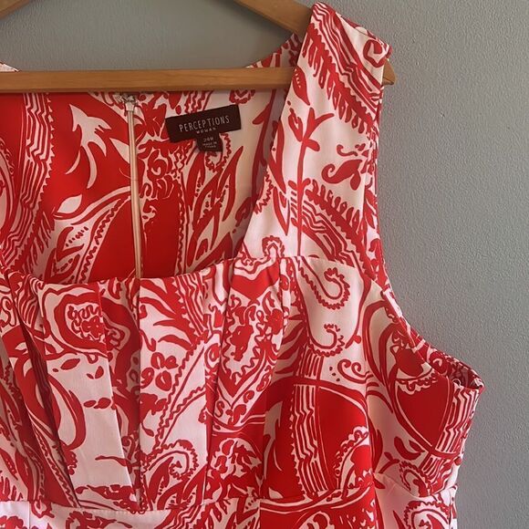 Women’s size 24W is sleeveless red and white spring summer midi dress - Picture 5 of 12